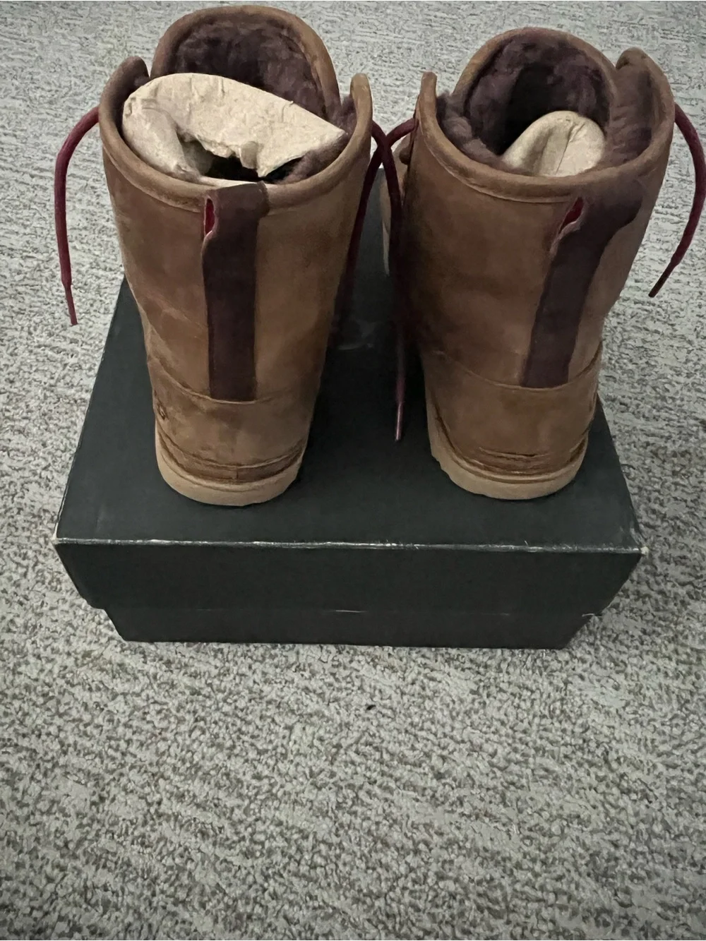 UGG Men's Brown Chukka Boots with Red Laces